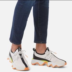 NWOT Women's Sorel Kinetic Impact II Lace Sneaker in White, Black & Orange